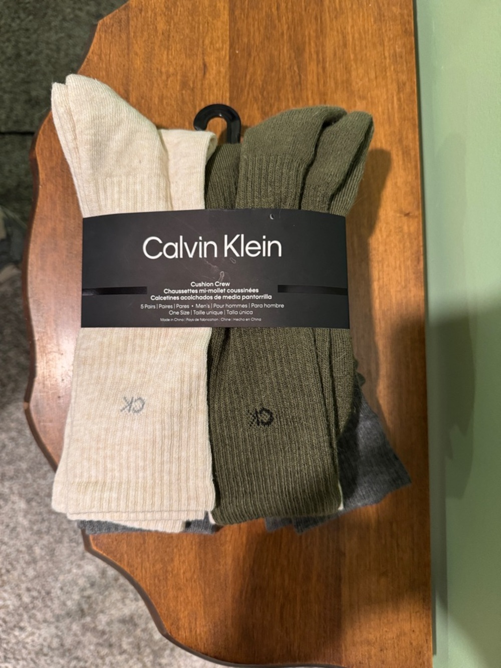 Calvin Klein Men’s Cushion Crew Socks (5 Pack) FAST SHIP
